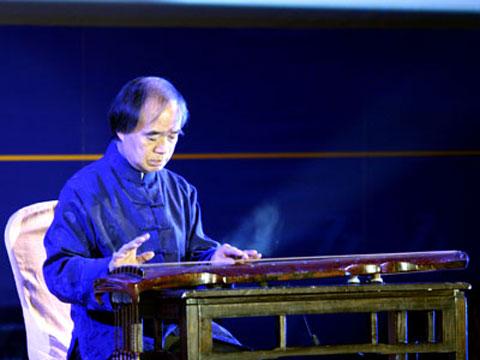 宜宾市李祥霆 古琴曲《春风又绿江南岸》